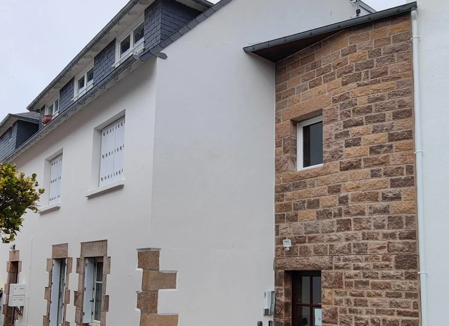 Beau T2 Tregastel Avec Jardin, Proche Plages Et Commerces דירה